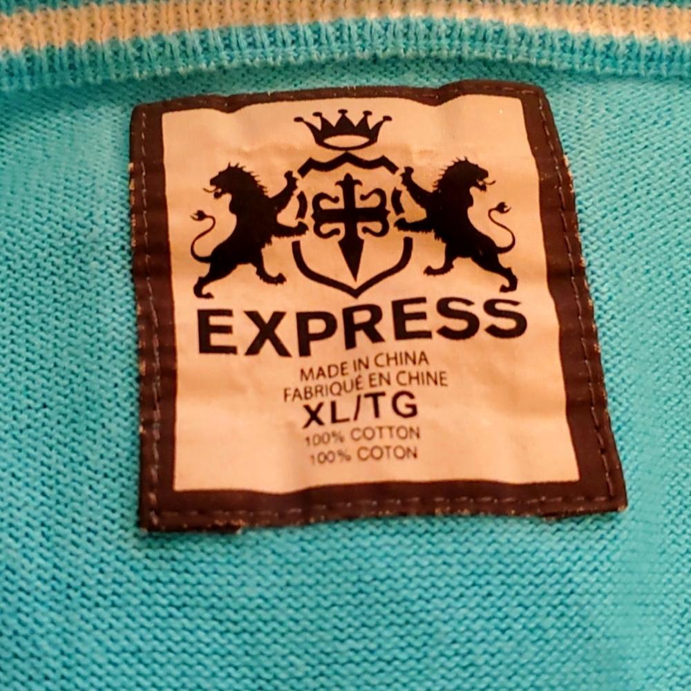 Lite Sweater - Picture 2 of 4